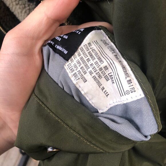 Alpha Industries MA-1 Reversible Sherpa Fleece Camo Jacket Large - Picture 11 of 15